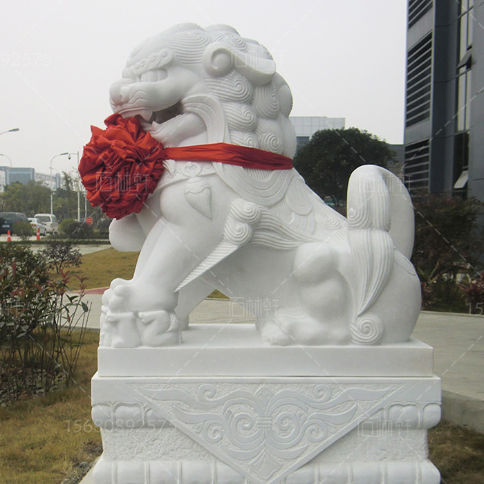 汉白玉狮子