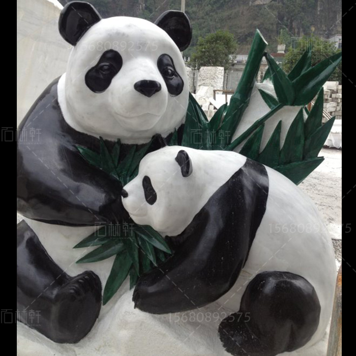 汉白玉大熊猫
