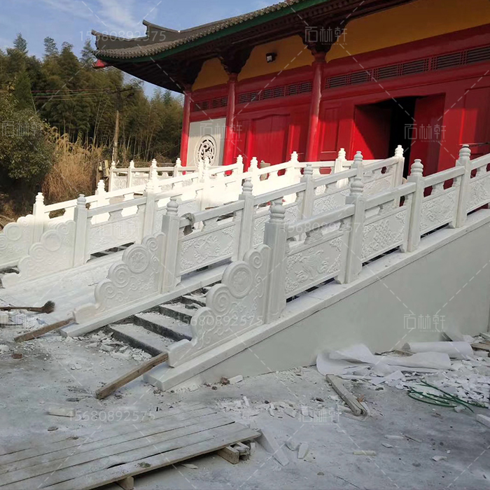 汉白玉栏杆